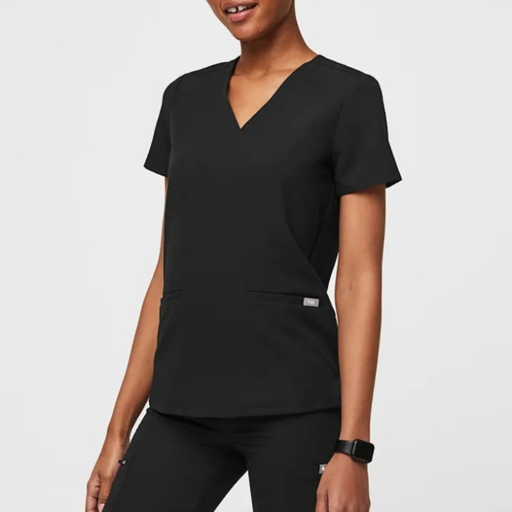 Figs Black Scrub Top